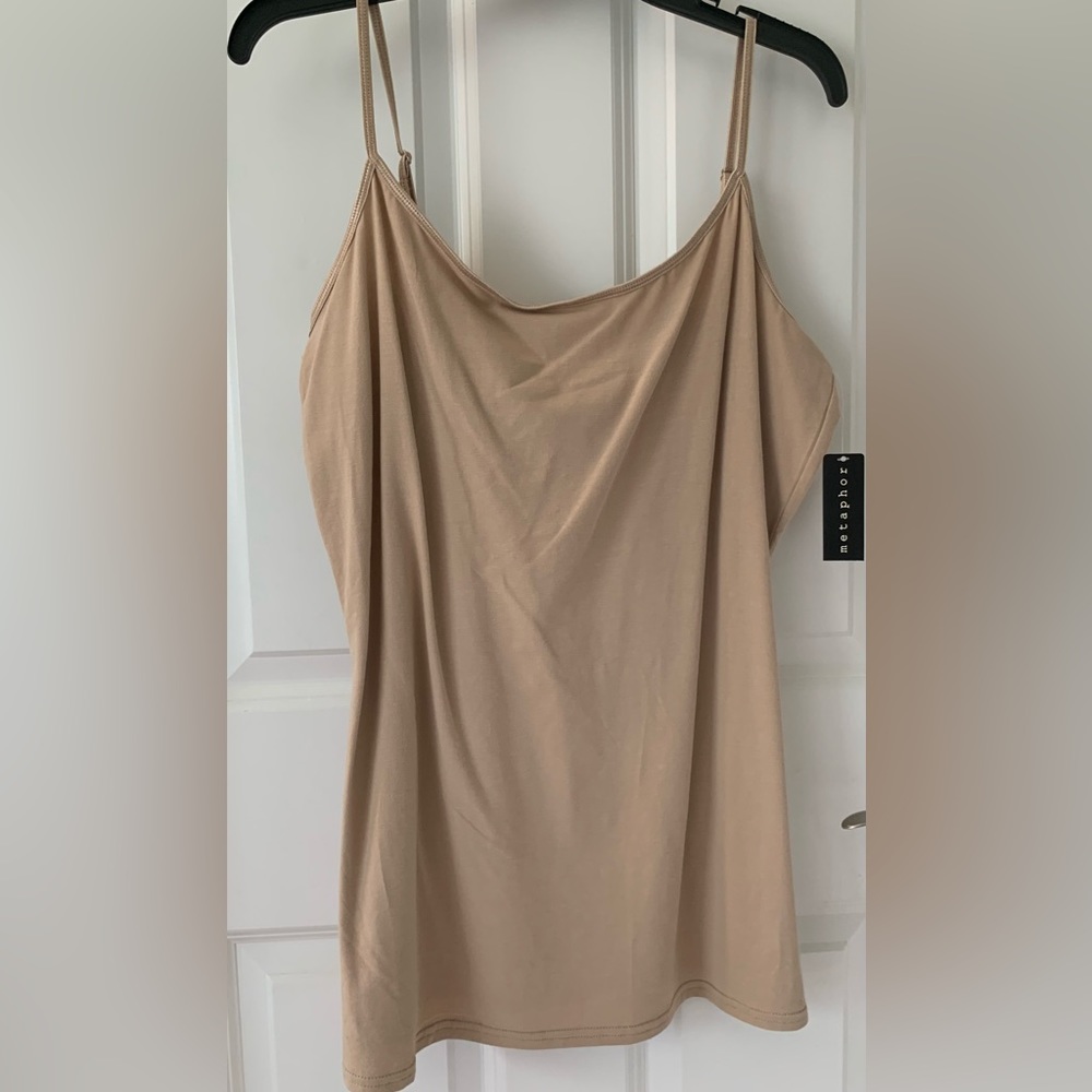 Tan tank with adjustable straps